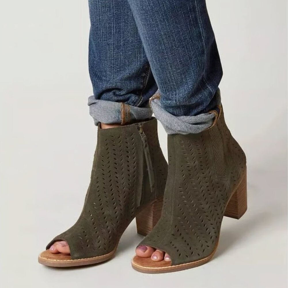 Toms Olive Perforated suede Peep-Toe Ankle Boots size 8.5